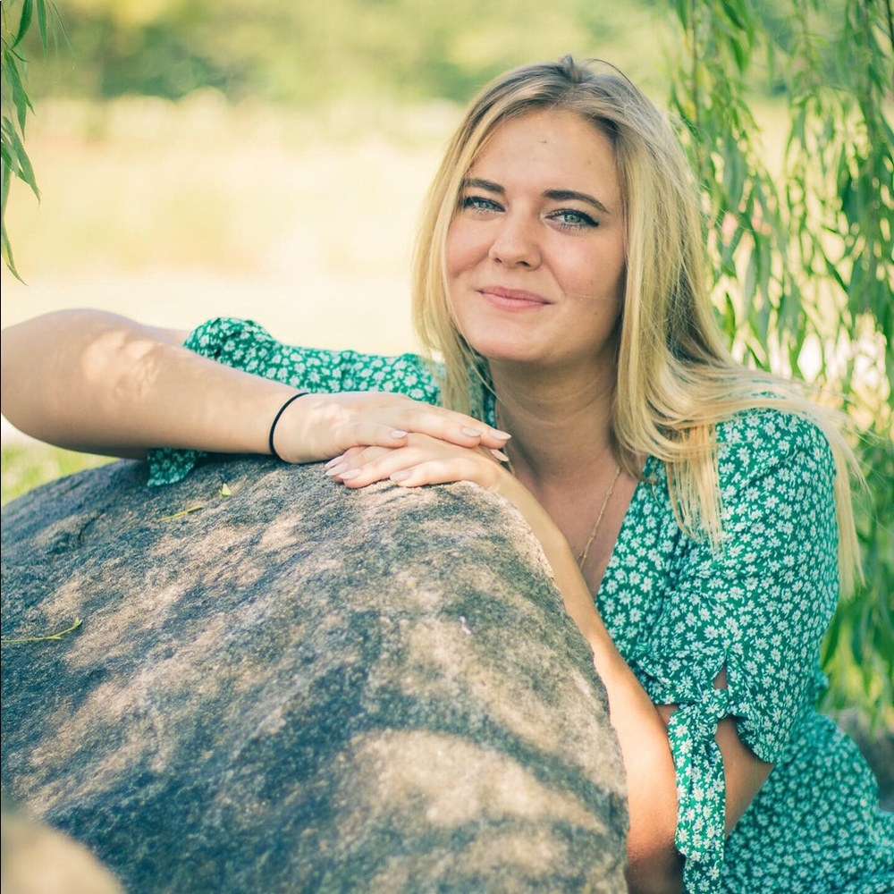 Meet your Posher, Sophia